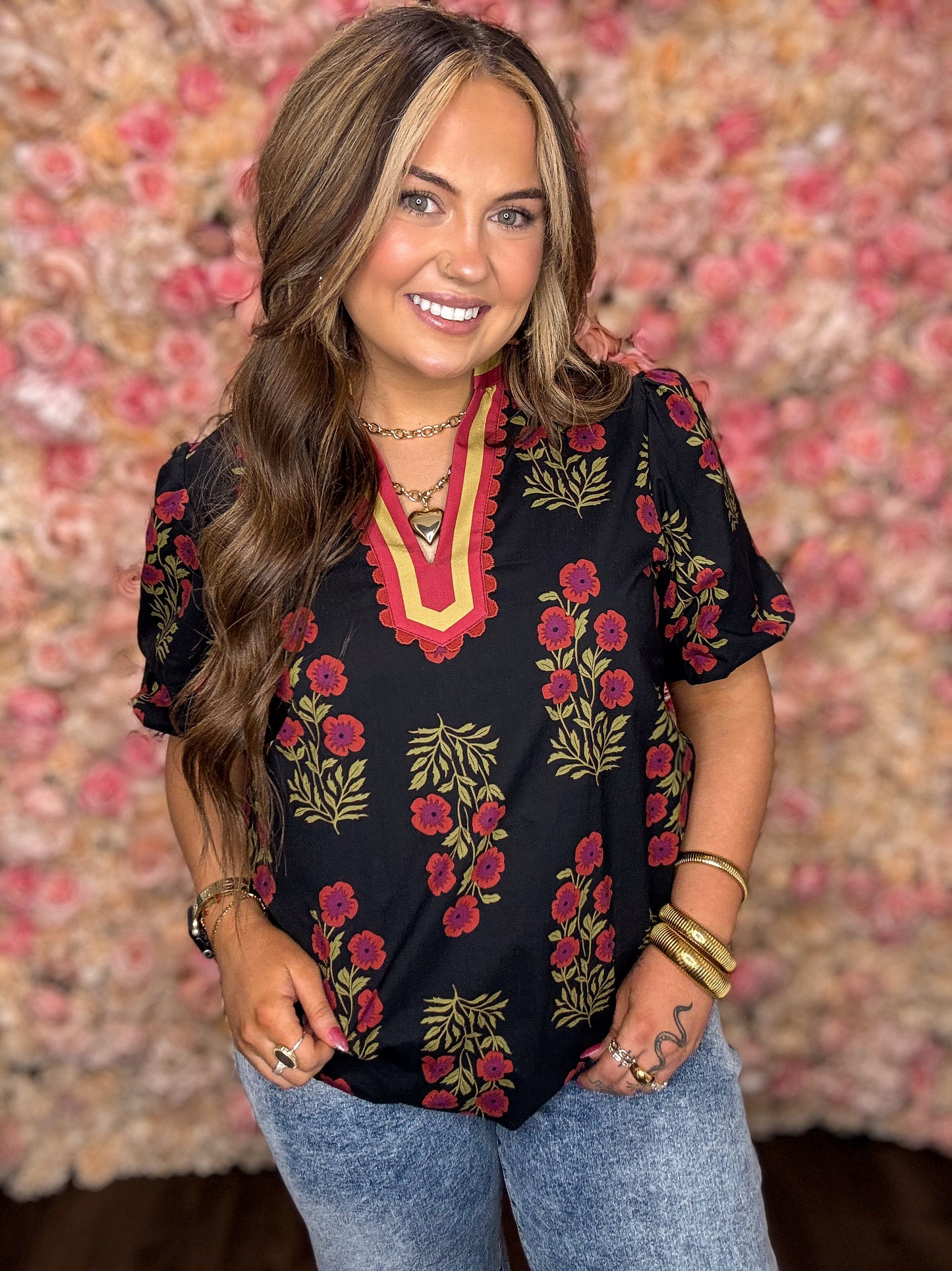 Black Floral Bubble Sleeve Blouse