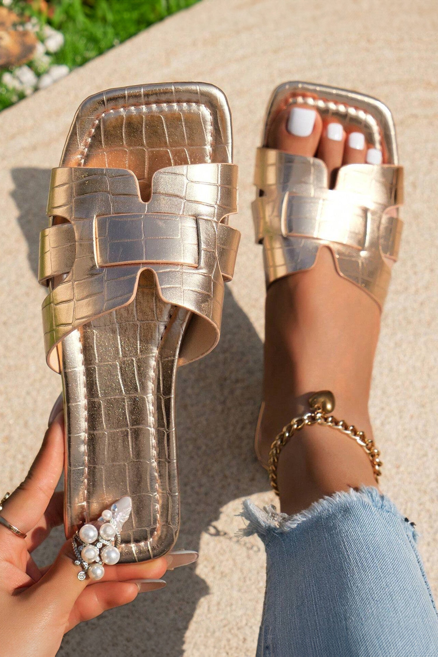 Gold Crocodile Pattern Sandals