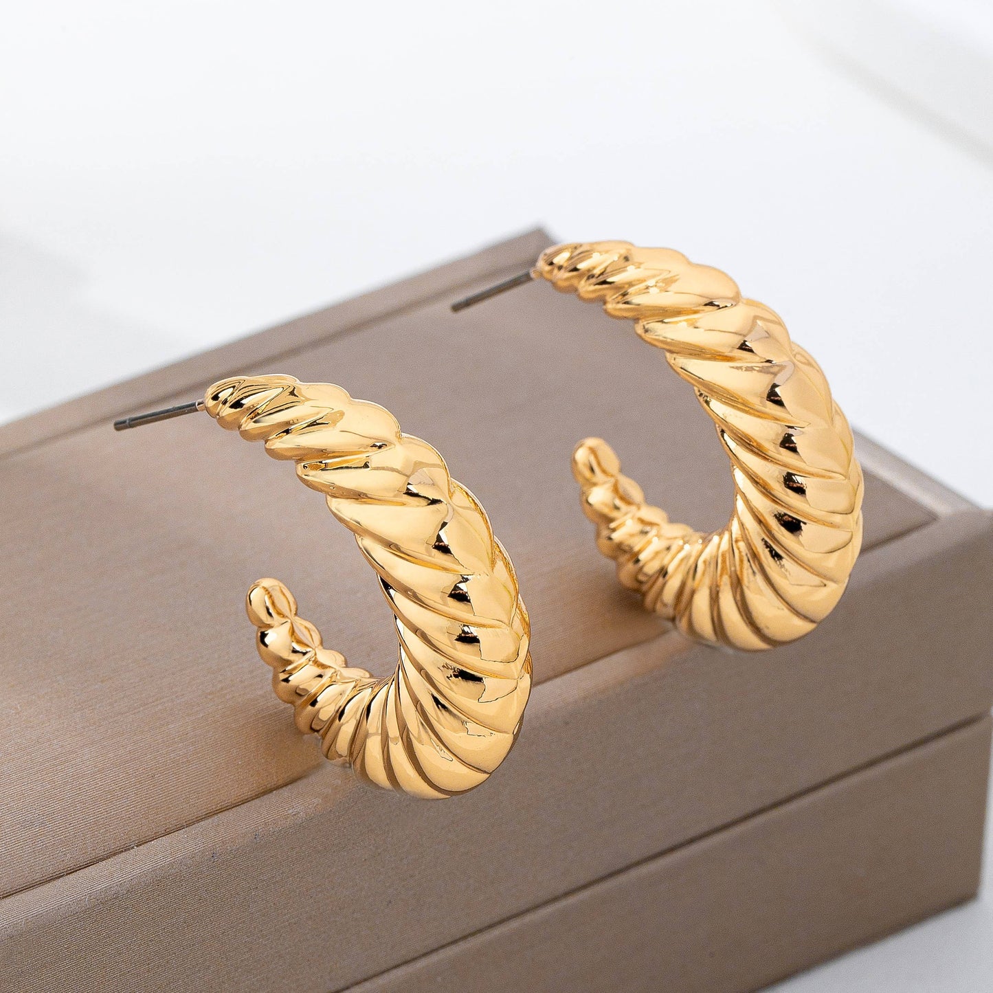 Gold Ribbed Hoop Earrings